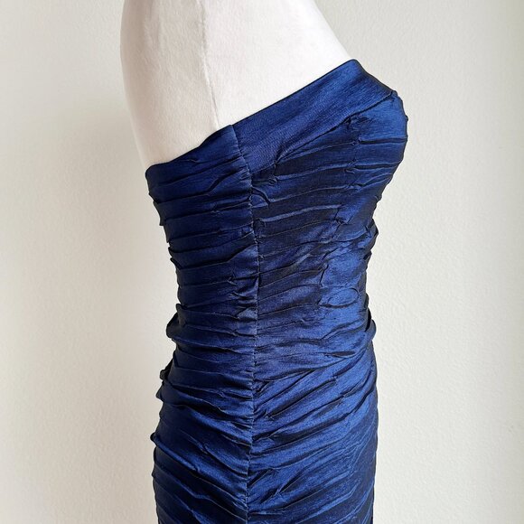 VINTAGE BLUE SHIMMER RUFFLE MINI‎ DRESS - Picture 5 of 6